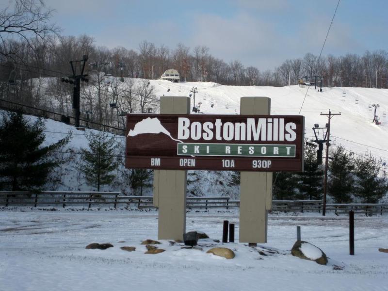 Baymont By Wyndham Boston Heights/Hudson Hotell Eksteriør bilde