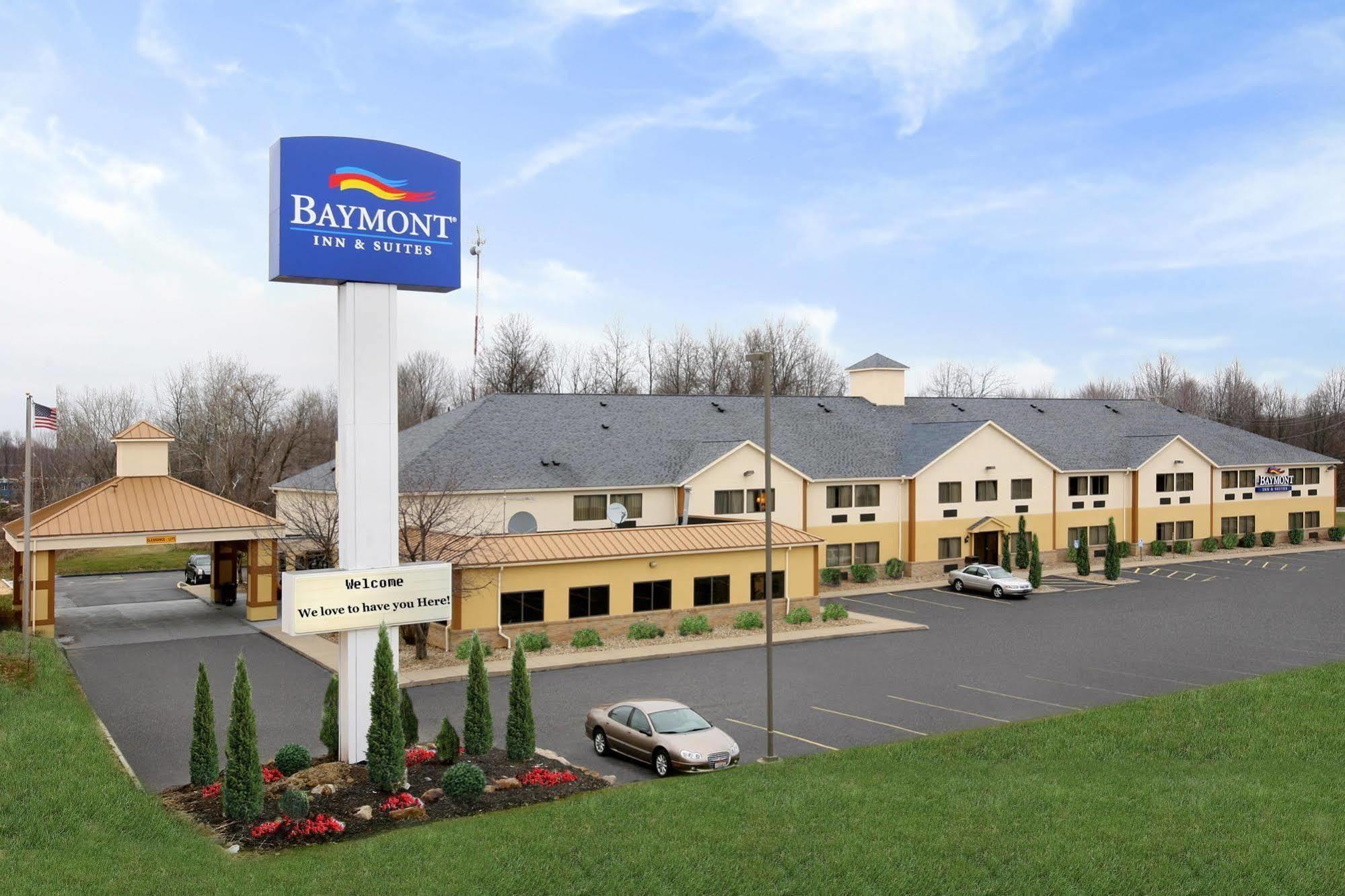 Baymont By Wyndham Boston Heights/Hudson Hotell Eksteriør bilde